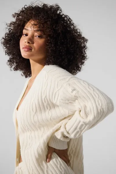 CABLE KNIT WINTER BLISS CARDIGAN