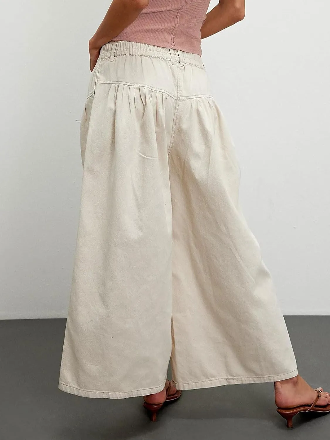 CHARTOU Women Flare Wide Leg Jeans Baggy Cropped Mid Rise Jeans Pleated Ruffle Denim Pants with Pockets