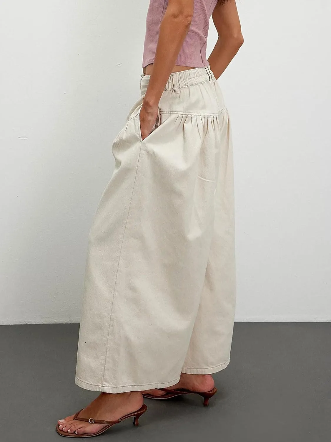 CHARTOU Women Flare Wide Leg Jeans Baggy Cropped Mid Rise Jeans Pleated Ruffle Denim Pants with Pockets