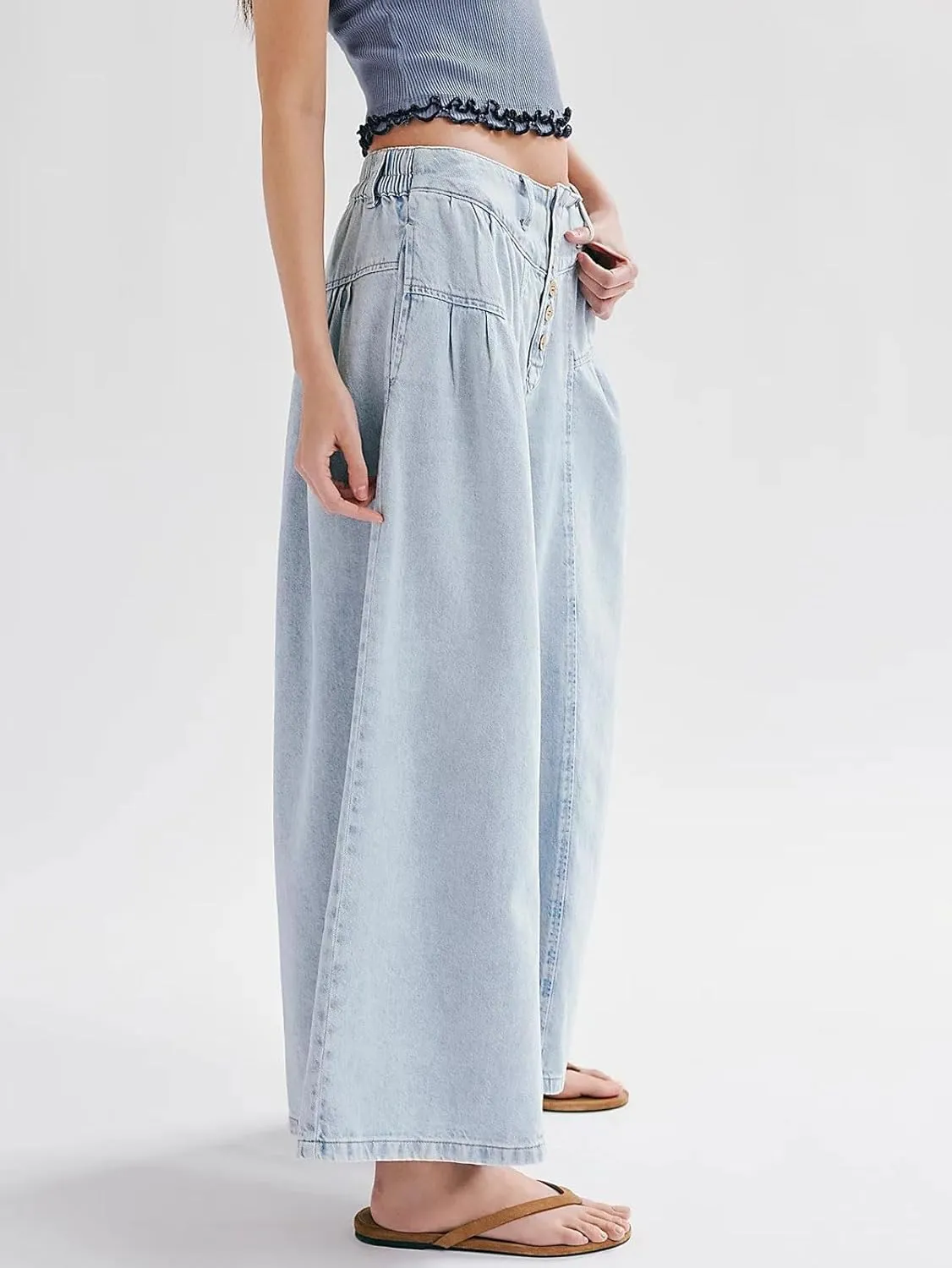 CHARTOU Women Flare Wide Leg Jeans Baggy Cropped Mid Rise Jeans Pleated Ruffle Denim Pants with Pockets