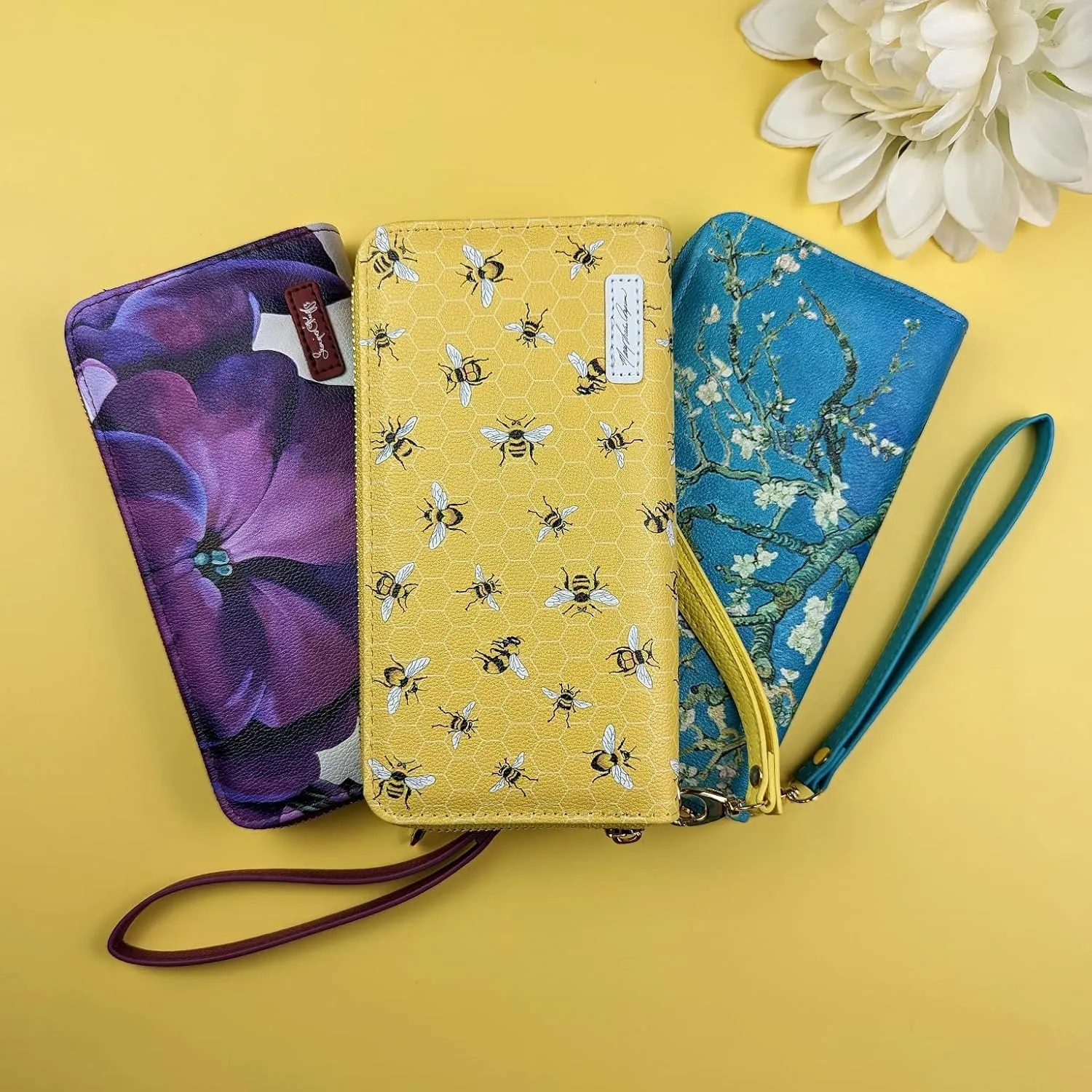 Monarque Wristlet Bifold Wallet Classic Collection (Blue Marble)