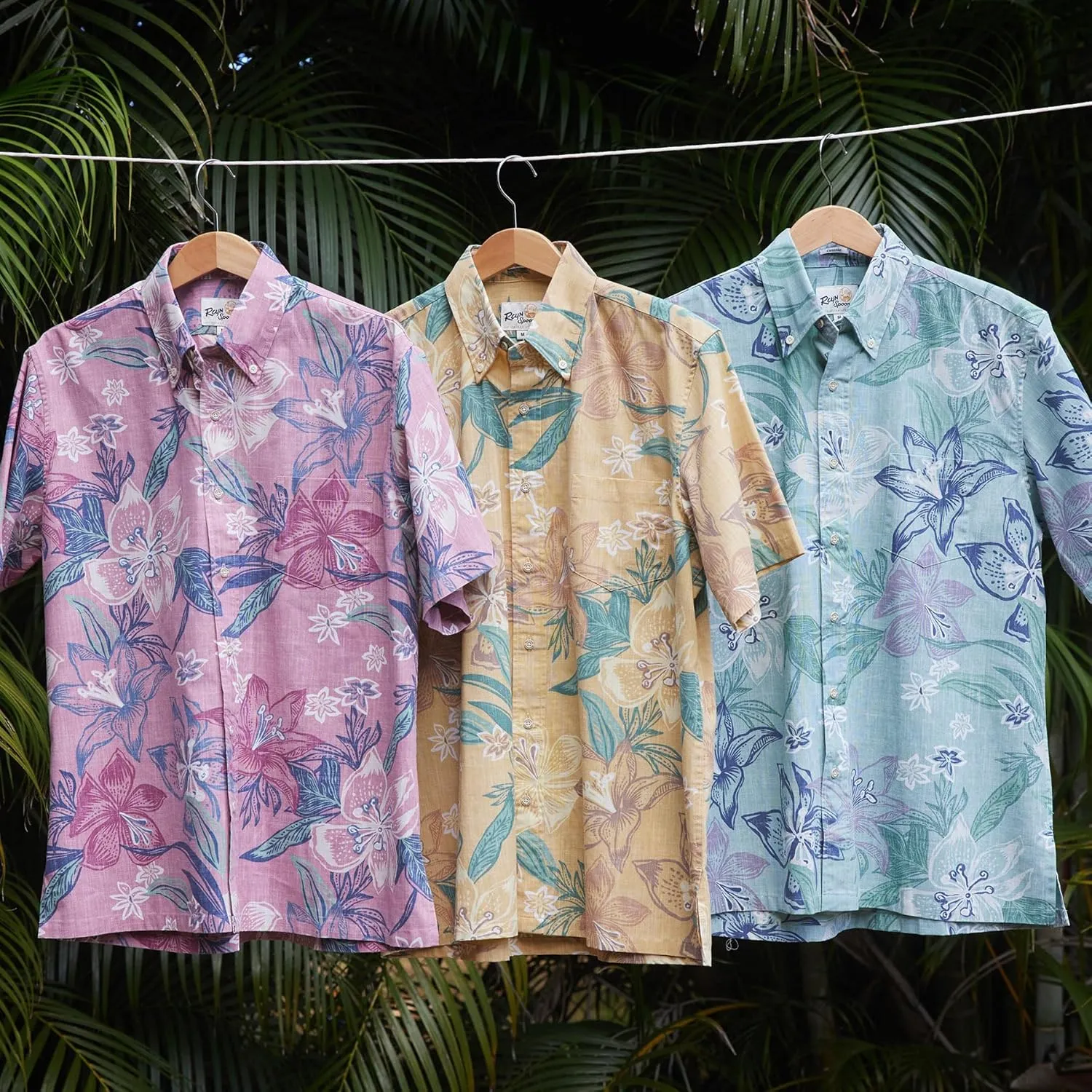 Reyn Spooner Floral Hawaiian Aloha Shirt - Tailored Button Front