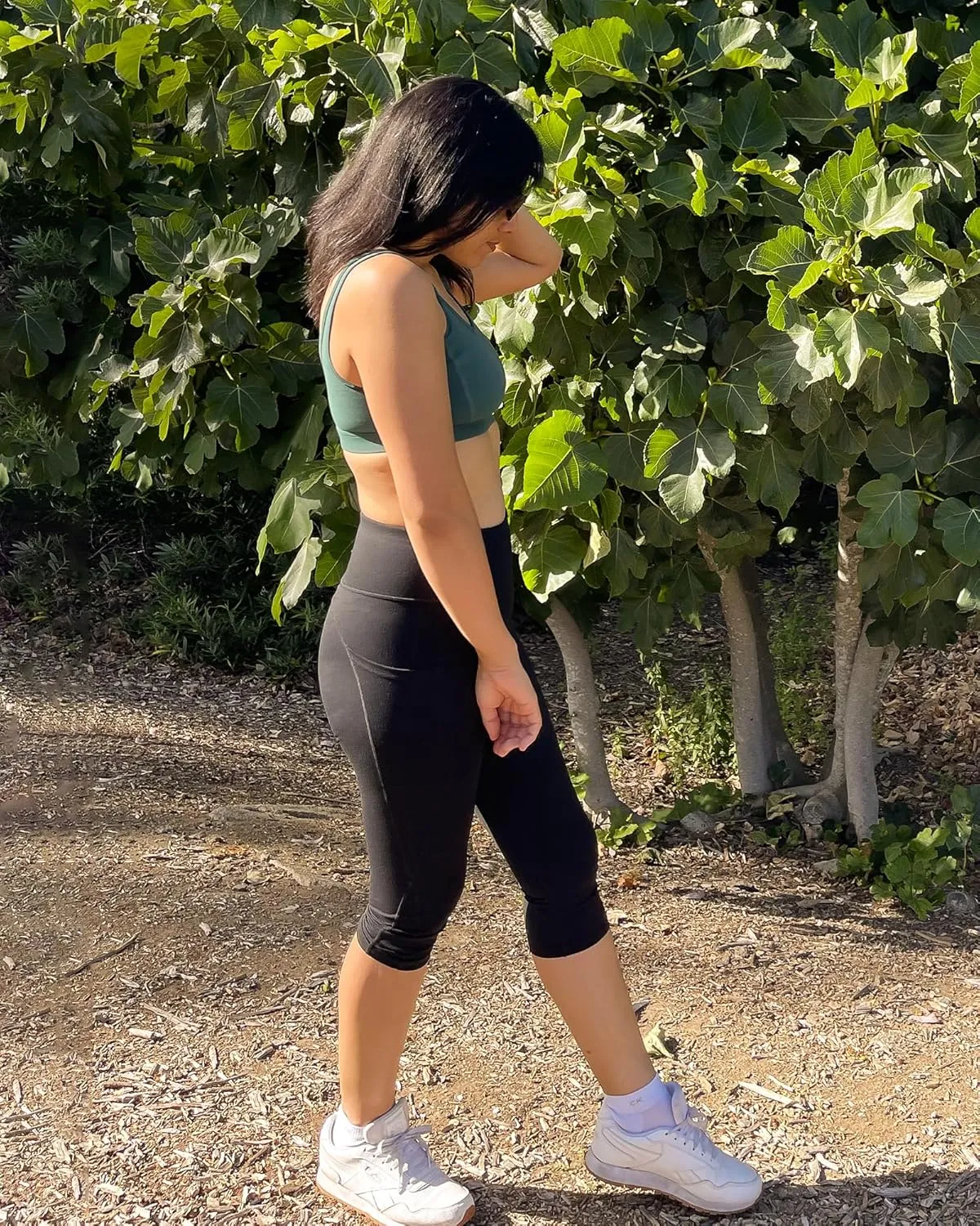 Stelle Women's Yoga Pants with Pockets High Waisted Capri Leggings Tummy Control Workout Cycling Pants