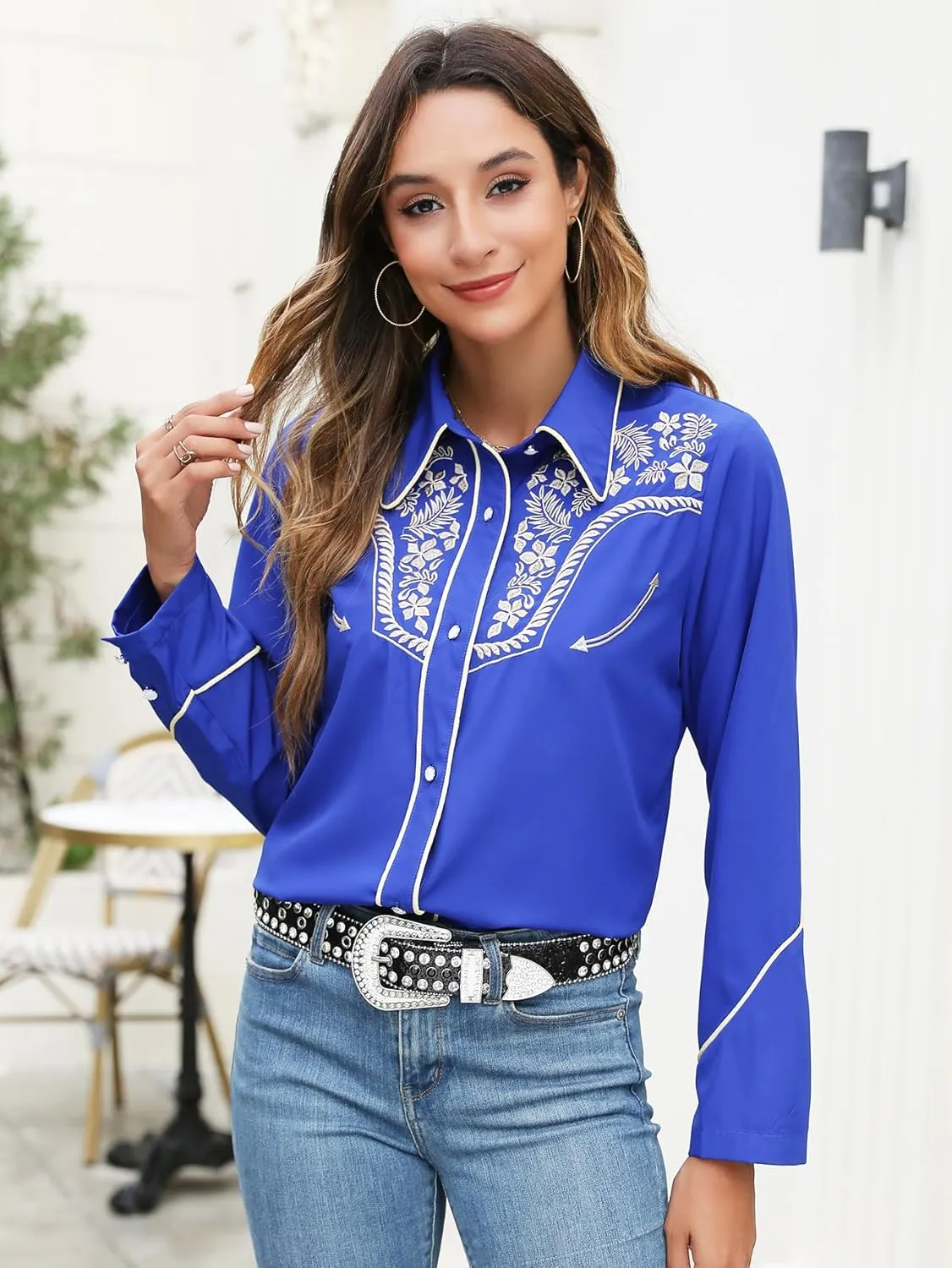 Western Shirts for Women Embroidered Long Sleeve Floral Button Up Rodeo Cowgirl Show Wear Ladies Clothes