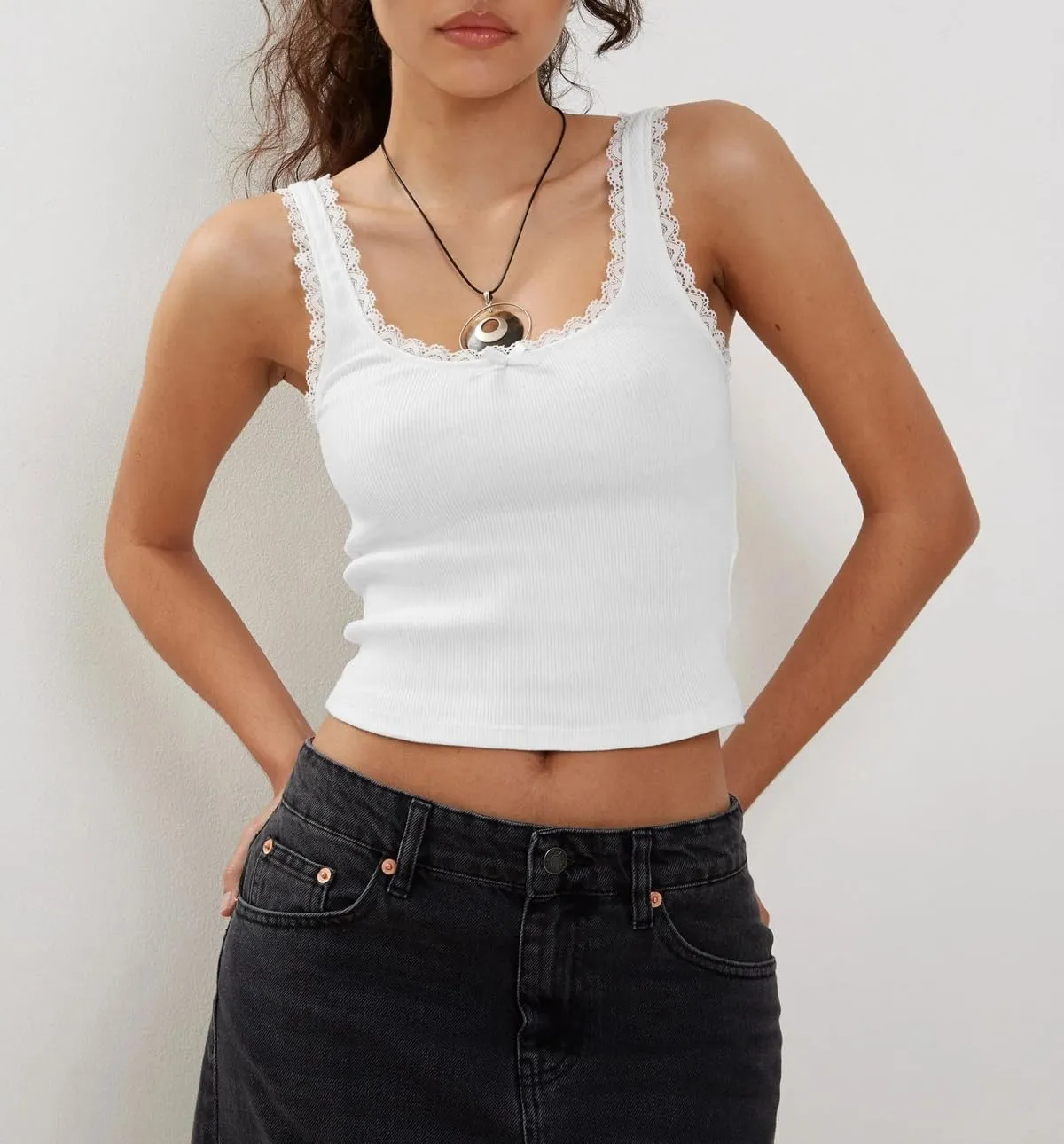 Women's Square Neck Lace Patchwork Sleeveless Ribbed Trim Crop Cami Tank Y2K Tight Fitted Bow Shirts Top